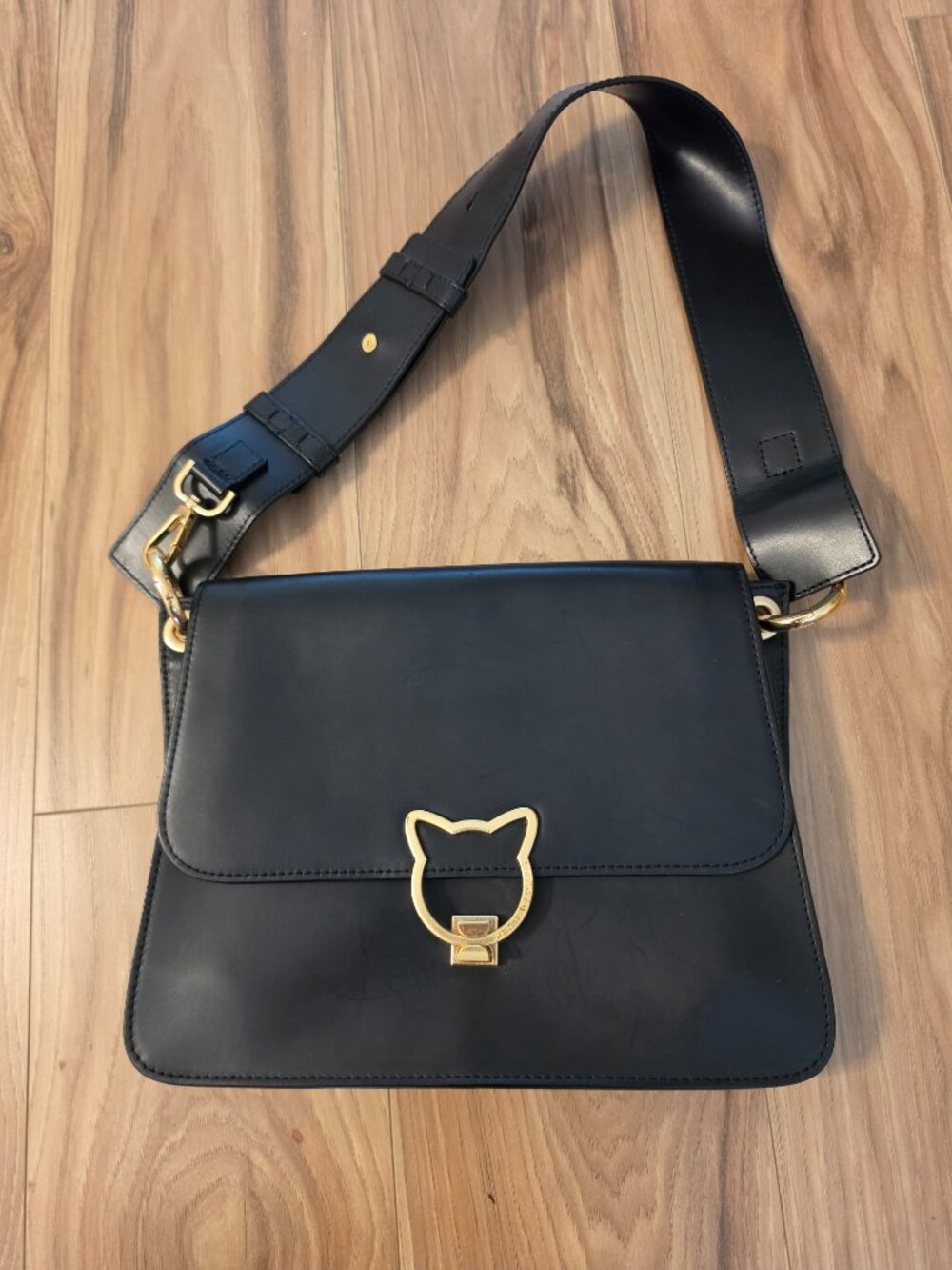 Karl Lagerfeld K/Kat Lock black leather shoulder bag – new